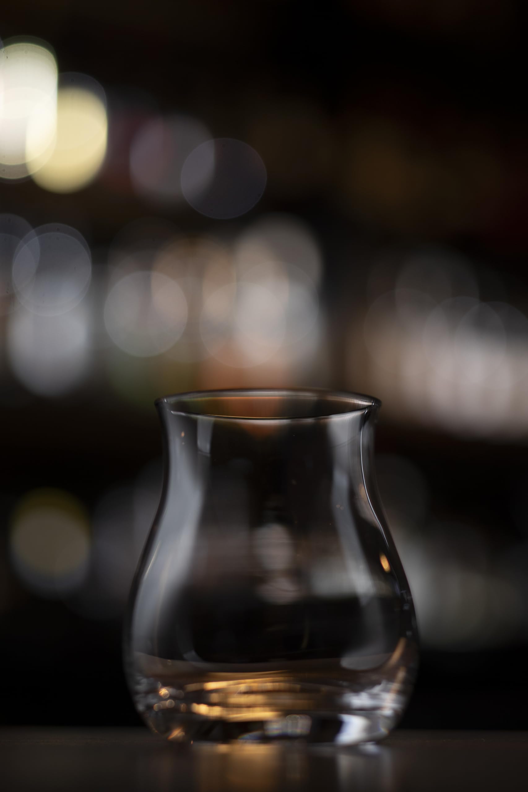 GLENCAIRN Canadian Whisky Glass, Set of 6 in Trade Pack - Whiskey and Gin Mixer Glass Set with Canadian Maple Leaf Logo - Image 5