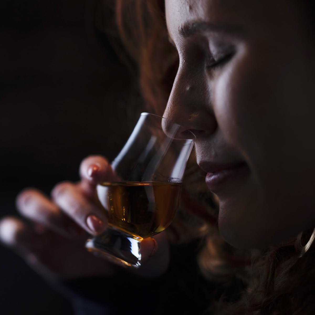 GLENCAIRN Wee Whisky Glass Set of 6 – Small, 70ml Mini Version of The Official Tasting Glass – Gift Boxed – Perfect for Scotch, Bourbon & Collectors - Image 6