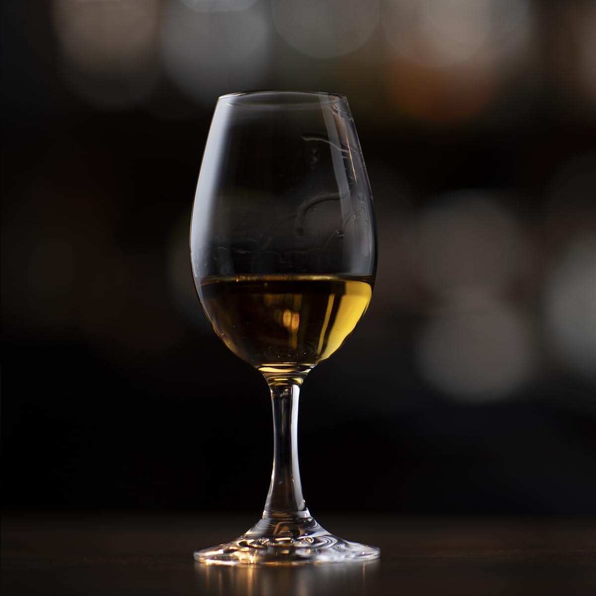 GLENCAIRN Copita Whiskey Glass in Gift Carton with Tasting Cap - Image 4